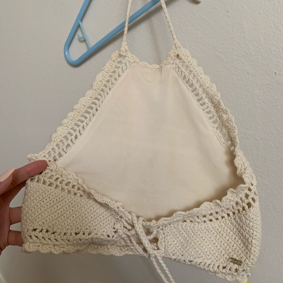 Ripcurl crochet halter top - Picture 2 of 3